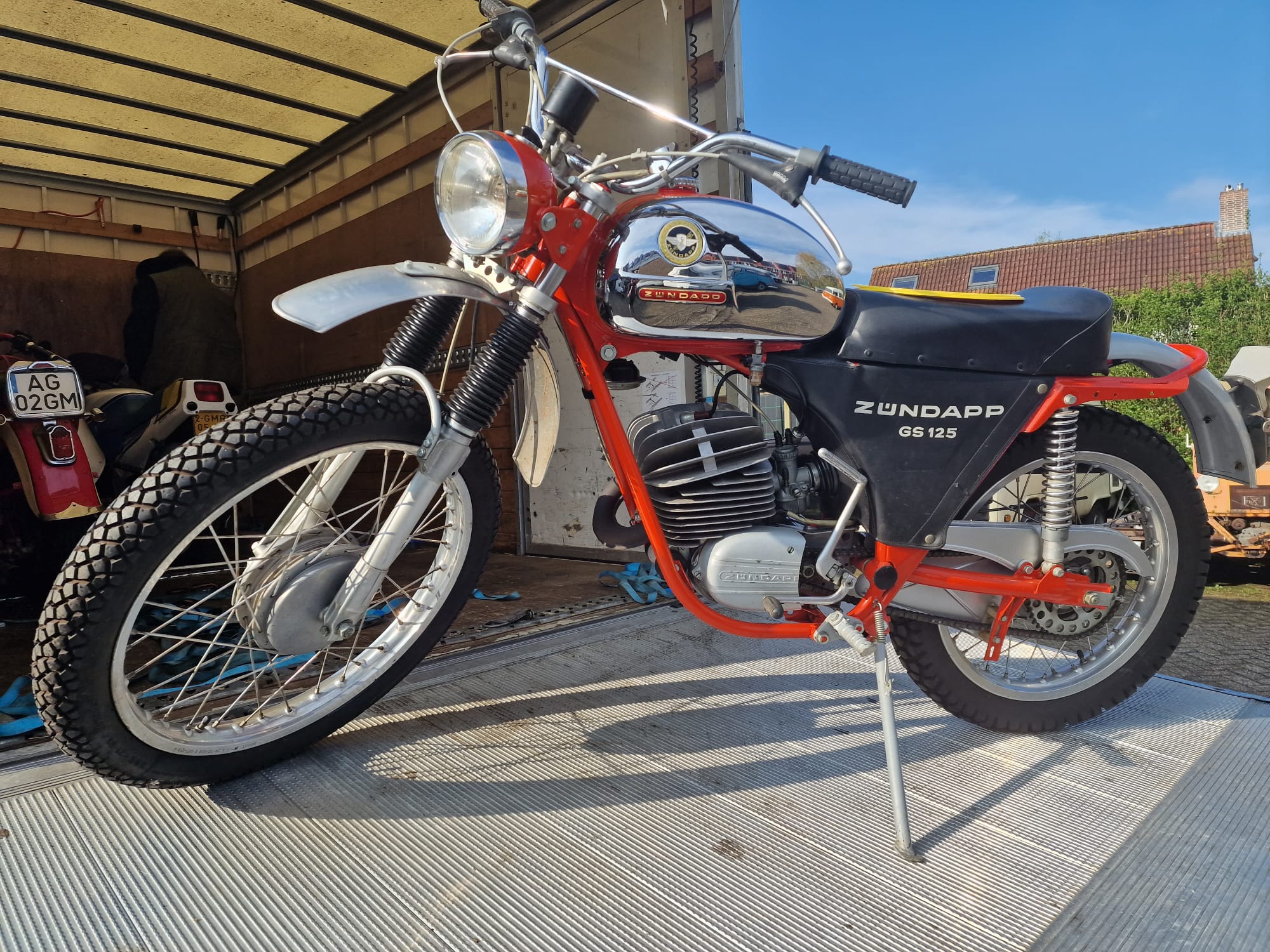 Zundapp GS125 from 1972 with dutch papers | Dutch Lion Motorbikes